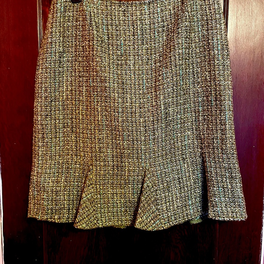 Size 16P Emma James Tweed skirt
